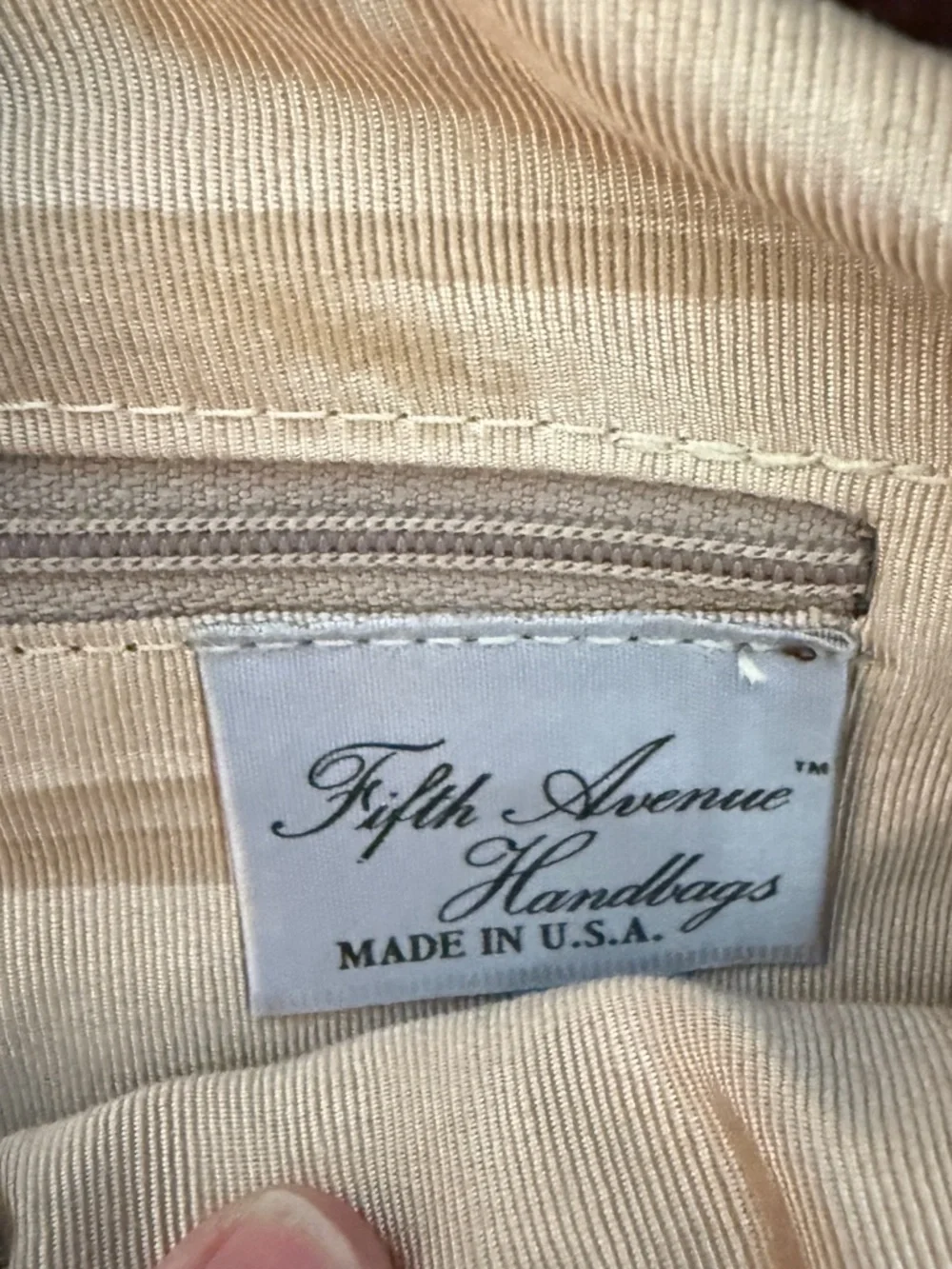 Vintage 80s Fifth Avenue Handbags Patchwork Crossbody Leather Made in USA - Picture 3 of 9